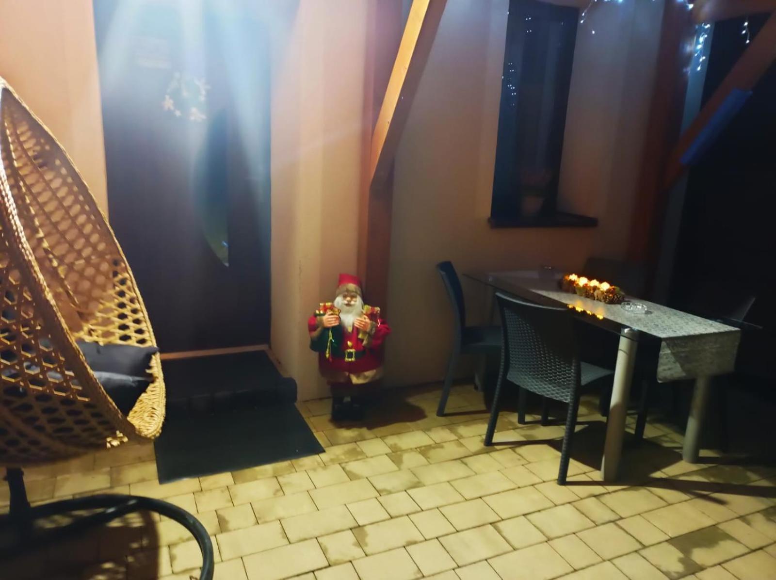 Dom Wakacyjny Gajowka Z Ogrodem Rzyki Luaran gambar